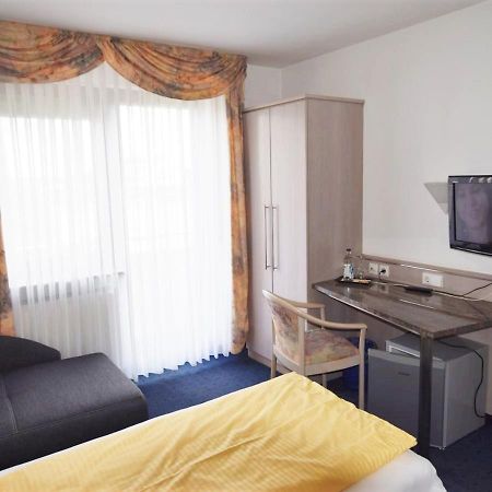 Hotel Alena - Kontaktlos Check-In Филдерщат Екстериор снимка