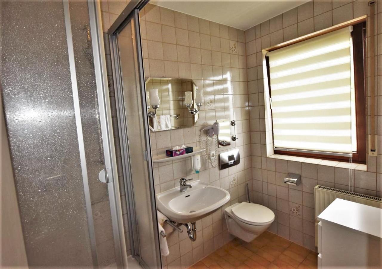 Hotel Alena - Kontaktlos Check-In Филдерщат Екстериор снимка