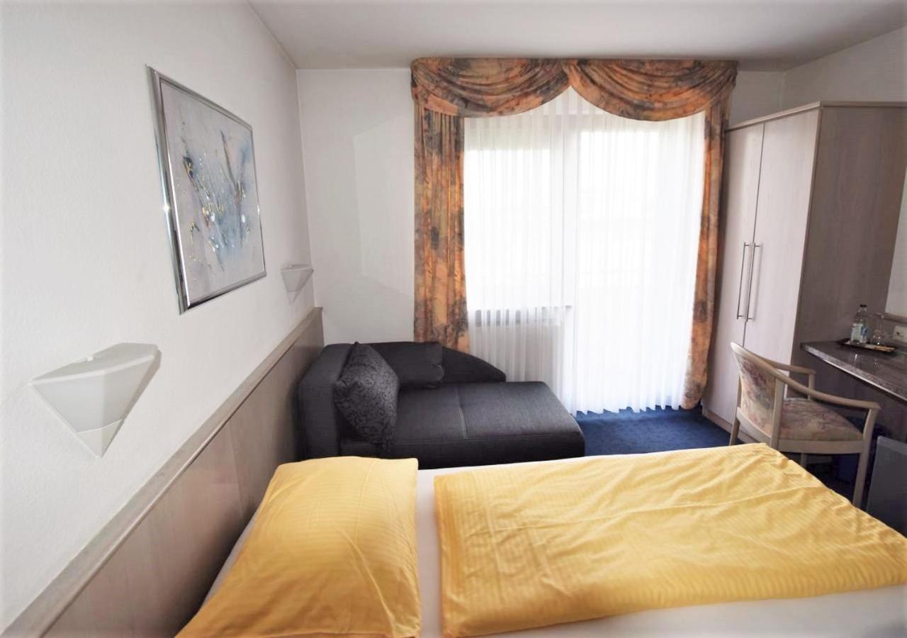 Hotel Alena - Kontaktlos Check-In Филдерщат Екстериор снимка