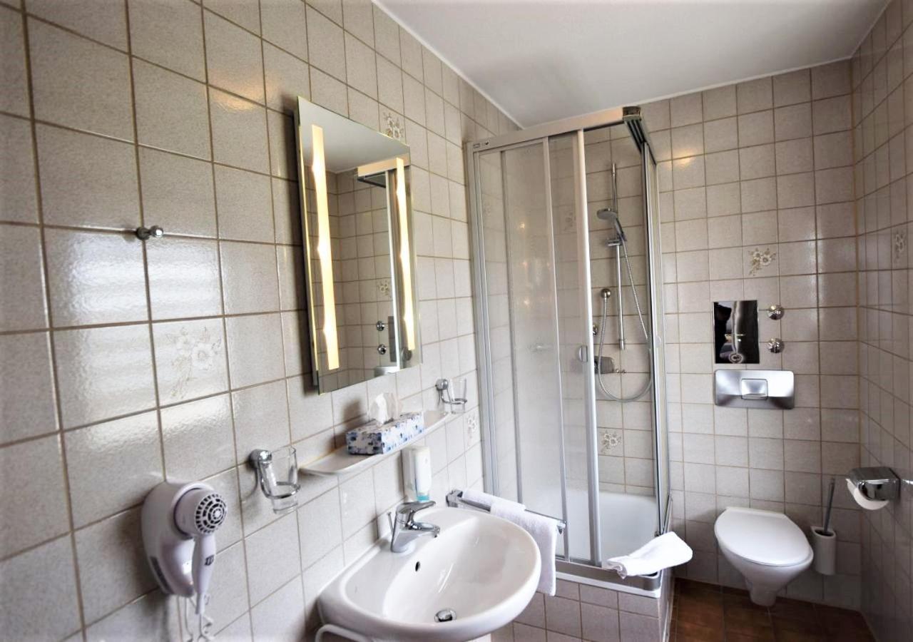 Hotel Alena - Kontaktlos Check-In Филдерщат Екстериор снимка