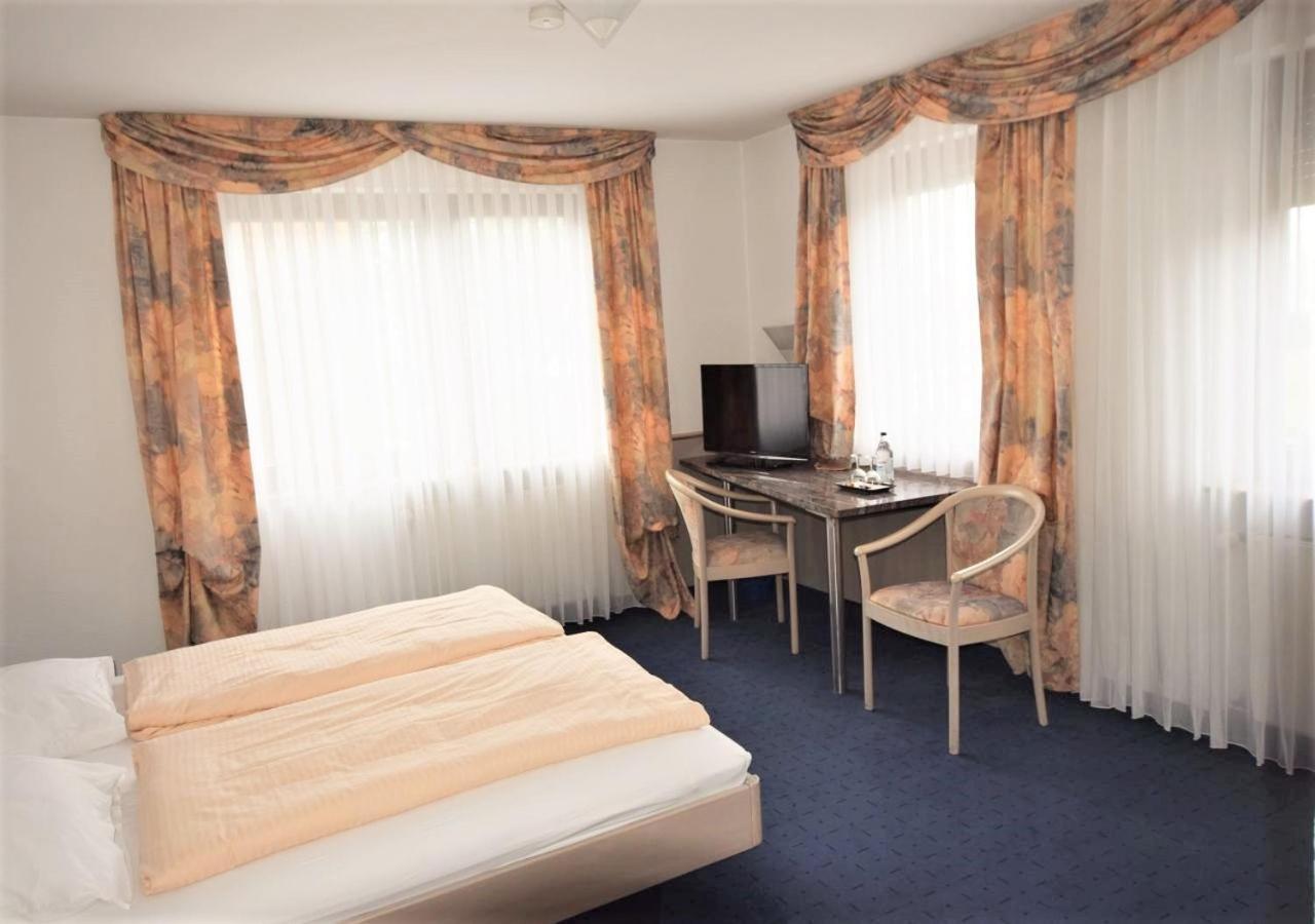 Hotel Alena - Kontaktlos Check-In Филдерщат Екстериор снимка