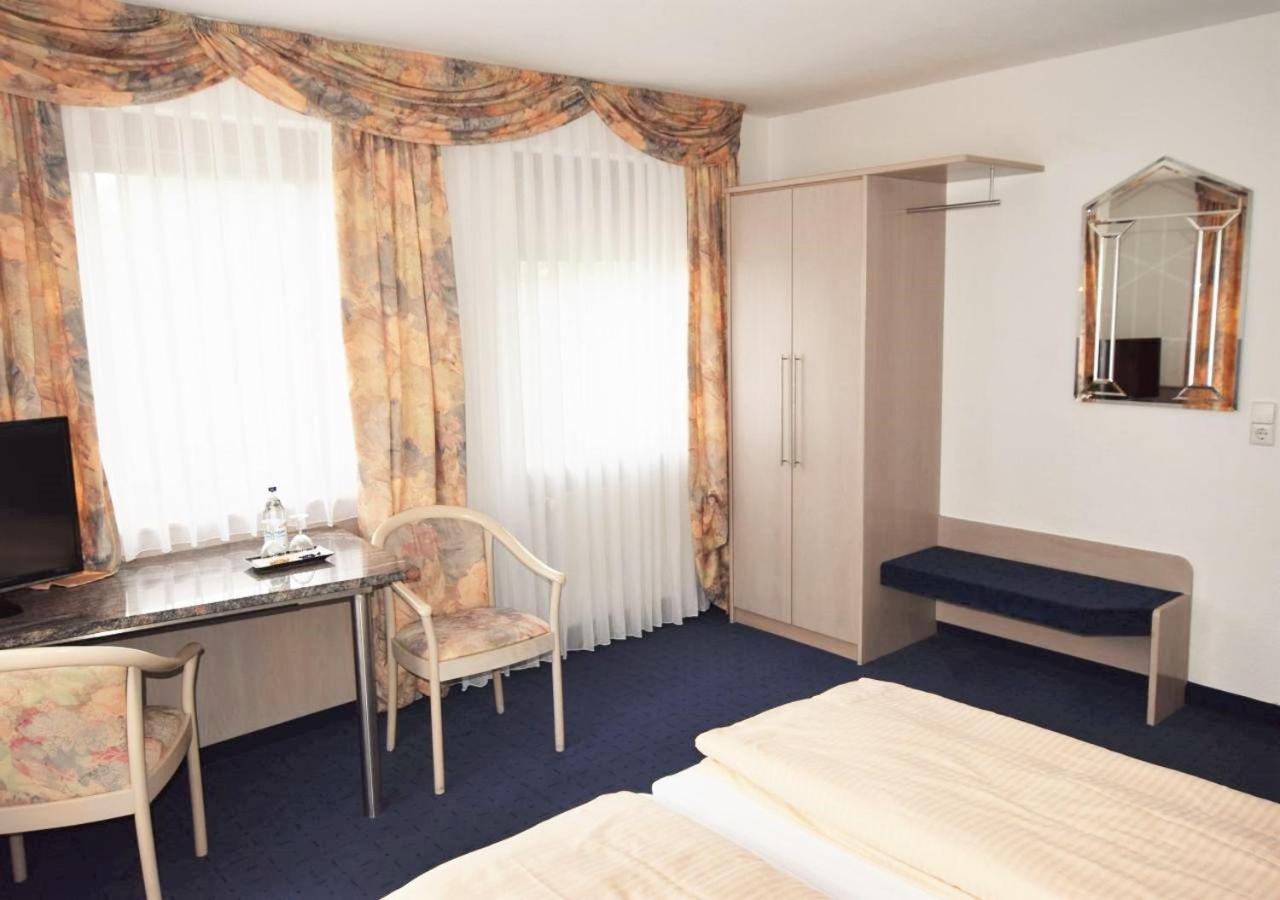 Hotel Alena - Kontaktlos Check-In Филдерщат Екстериор снимка